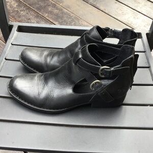 Born Black Low Boots